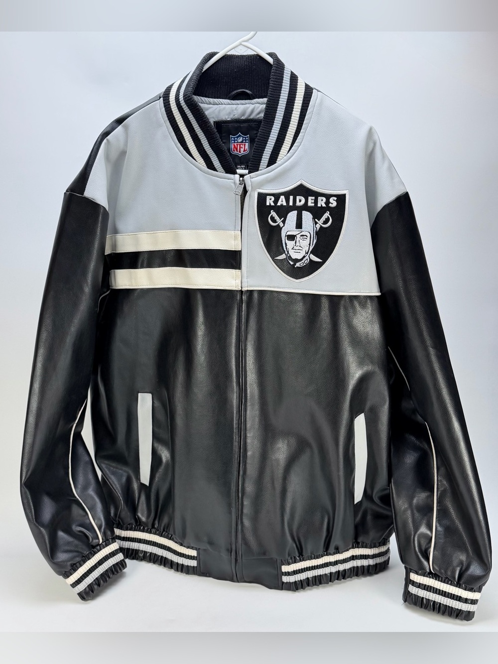 Vintage Oakland Raiders NFL G-III Leather Jacket Mens Size XXL Black Varsity